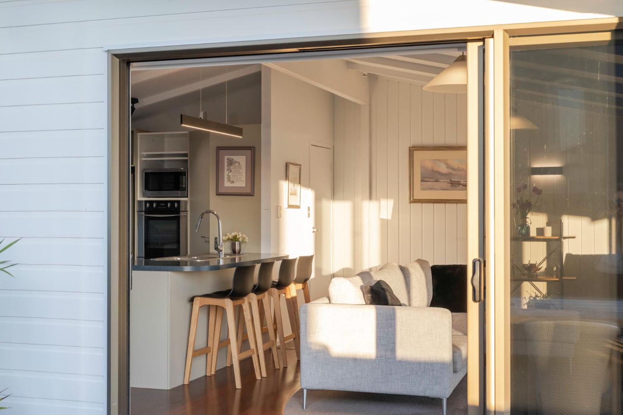 Pukehina Estuary Sunset Views Holiday Home エクステリア 写真