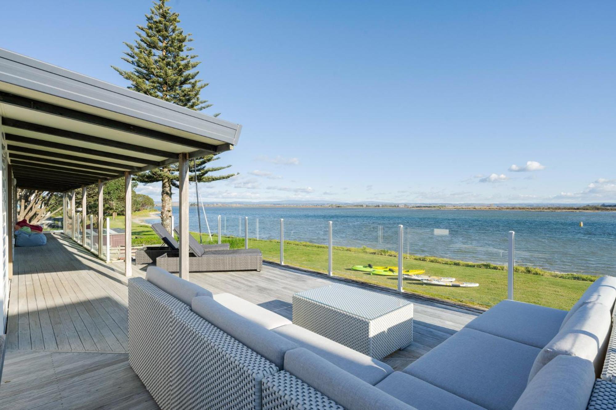 Pukehina Estuary Sunset Views Holiday Home エクステリア 写真
